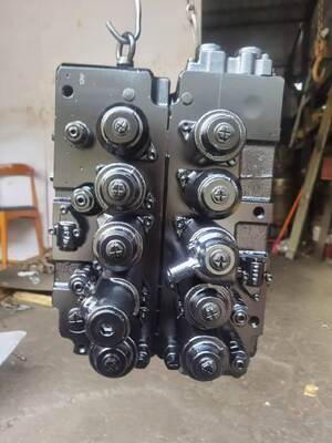 LC30V00041F2 Hydraulisches Hauptsteuerventil für SK350LC-9